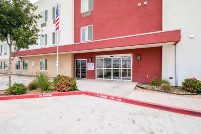 Motel 6-Laredo, TX - Airport