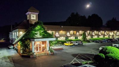 The Black Mountain Inn