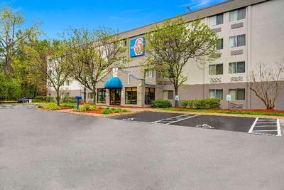 Motel 6 Milford