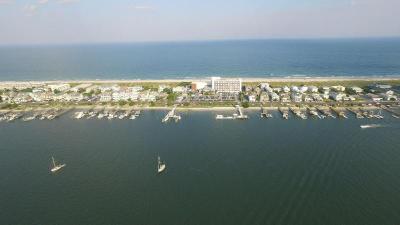 Blockade Runner Beach Resort