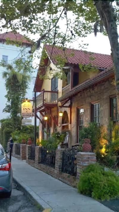 Old City House Inn And Restaurant