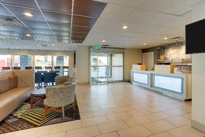 Holiday Inn Express Cincinnati North - Monroe