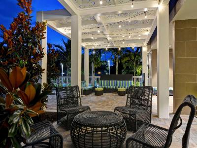 Home2 Suites by Hilton Naples I-75 Pine Ridge Road