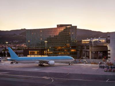 Grand Hyatt at SFO