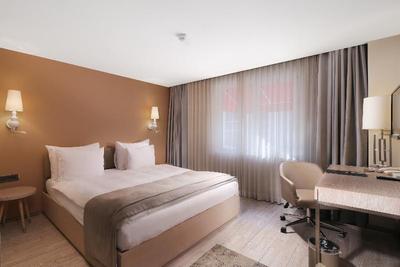 The Gate 30 Suites Hotel