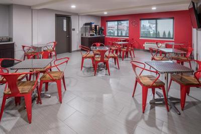 Red Lion Inn & Suites Everett