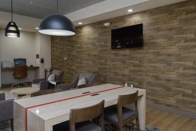 Candlewood Suites Portland
