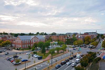 Hampton Inn Salem Boston