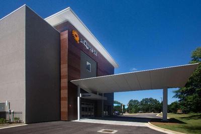 La Quinta Inn Suites By Wyndham Oxford Ms