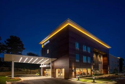 La Quinta Inn Suites By Wyndham Oxford Ms