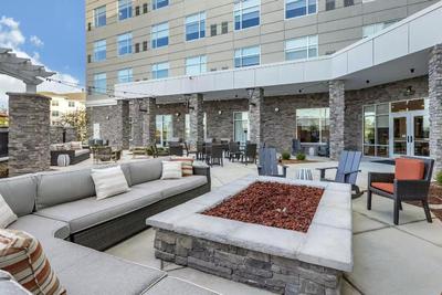 DoubleTree by Hilton Greenville Woodruff Road