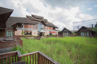 100 Islands Resort & Spa