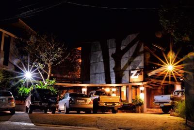 Z2 Boutique Hotel