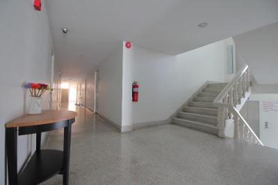 Oyo 498 Ladawan Villa