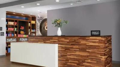 Hampton Inn & Suites Watsonville, CA