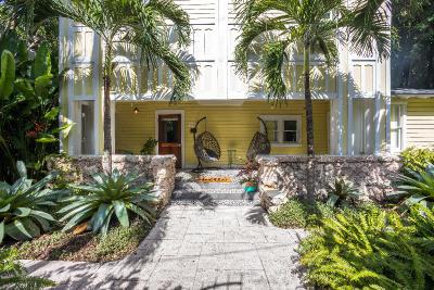 Miami River Inn