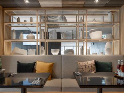 The Quarter Hotel Phromphong by UHG