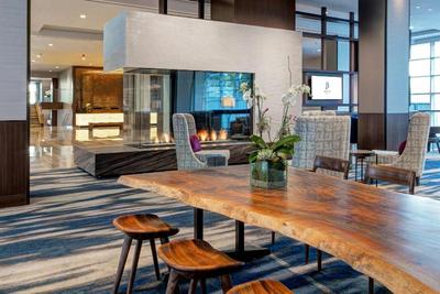 Jb Duke Hotel