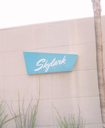 Skylark Hotel