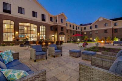 Staybridge Suites Grand Rapids SW - Grandville