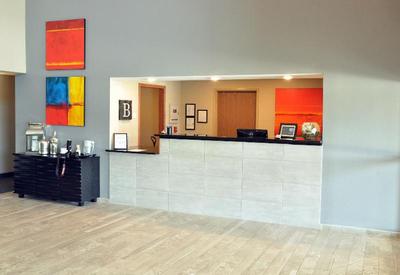 Brookstone Lodge & Suites (Algona)
