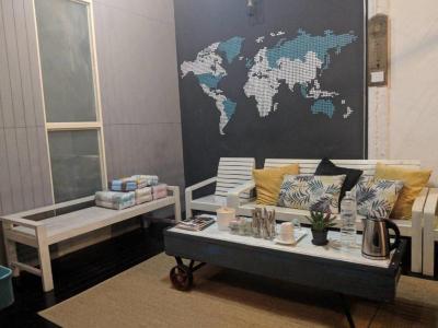 Zeds Hostel Bangkok by ZUZU