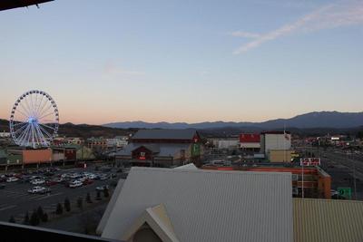 Mountain Vista Inn Suites
