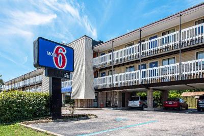 Motel 6 Norfolk Oceanview