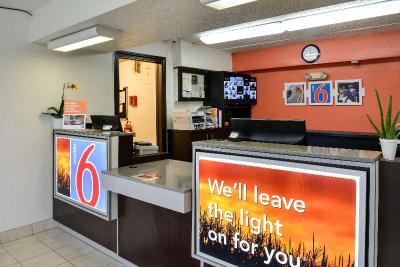 Motel 6 Toledo