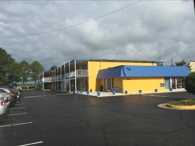 Belmont Inn Suites