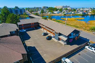 Coast River Inn by OYO Seaside