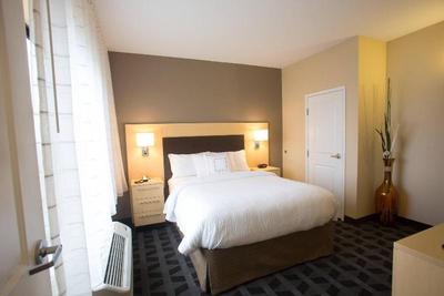 Towneplace Suites By Marriott Lincoln North