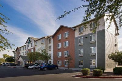 Woodspring Suites Phoenix I 10 West