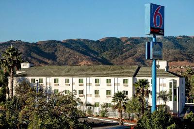 Motel 6 Gilroy