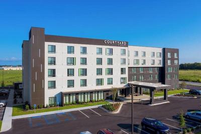 Courtyard By Marriott Lafayette South