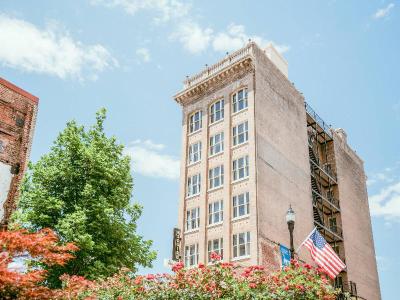 The Esquire Hotel, Ascend Hotel Collection