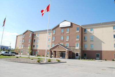 Landmark Suites Williston
