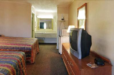 University Inn