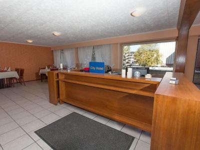 City Hotel