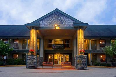 Hilltop Inn Suites North Stonington