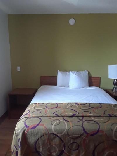 Host Inn And Suites