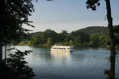Stonewall Resort and Cottages