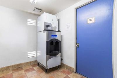 Motel 6 Mojave Airport