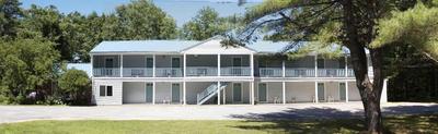 Red Carpet Inn Suites
