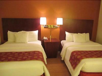 Red Carpet Inn Suites