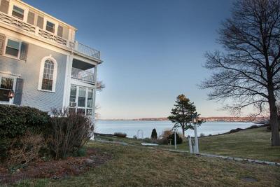 The Yankee Clipper Inn