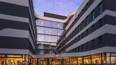 Holiday Inn - the niu, Mesh Stuttgart Messe