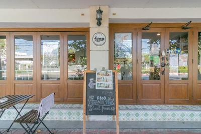 Ratana Boutique Hostel by ZUZU