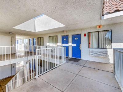 Motel 6 Phoenix West
