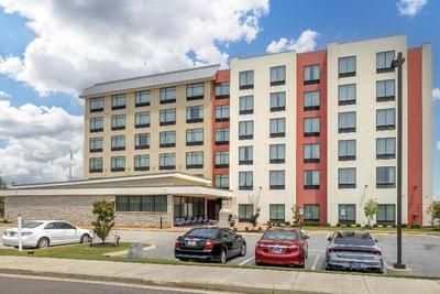 B/W Plus Executive Residency Jackson Northeast